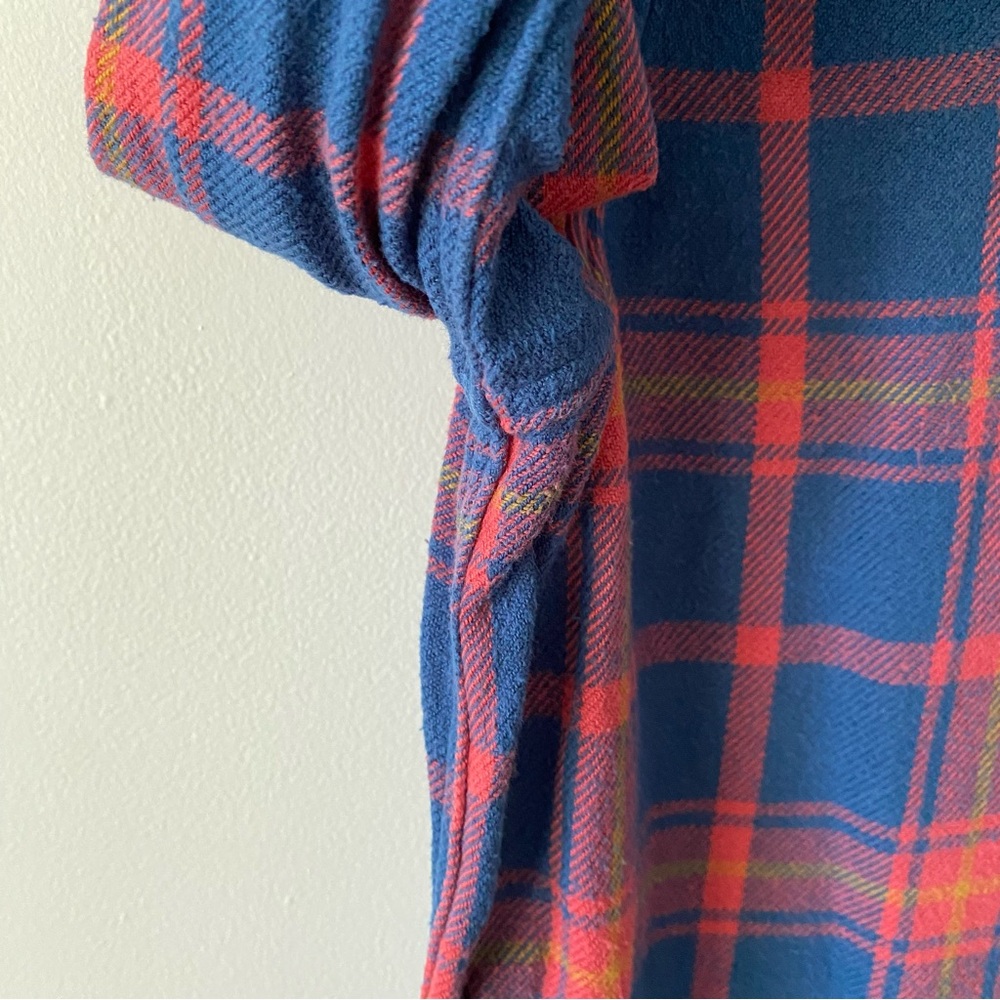 Roots blue and red check flannel shirt blouse size medium womens - Picture 5 of 15
